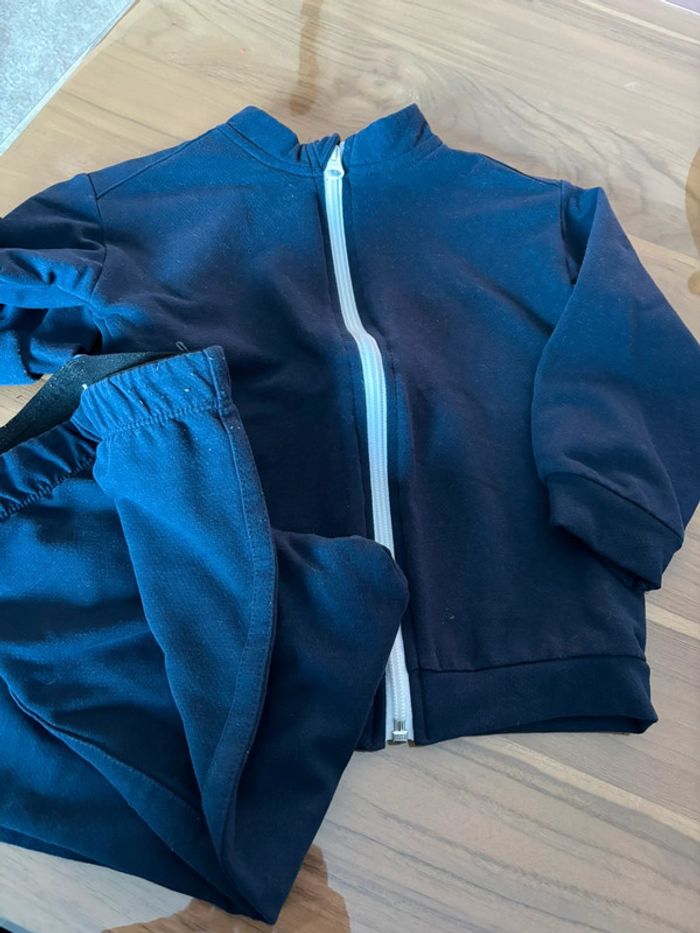 Ensemble jogging 3-4 ans