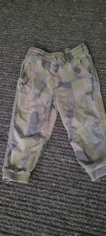 Pantalon garçon 98 ZARA