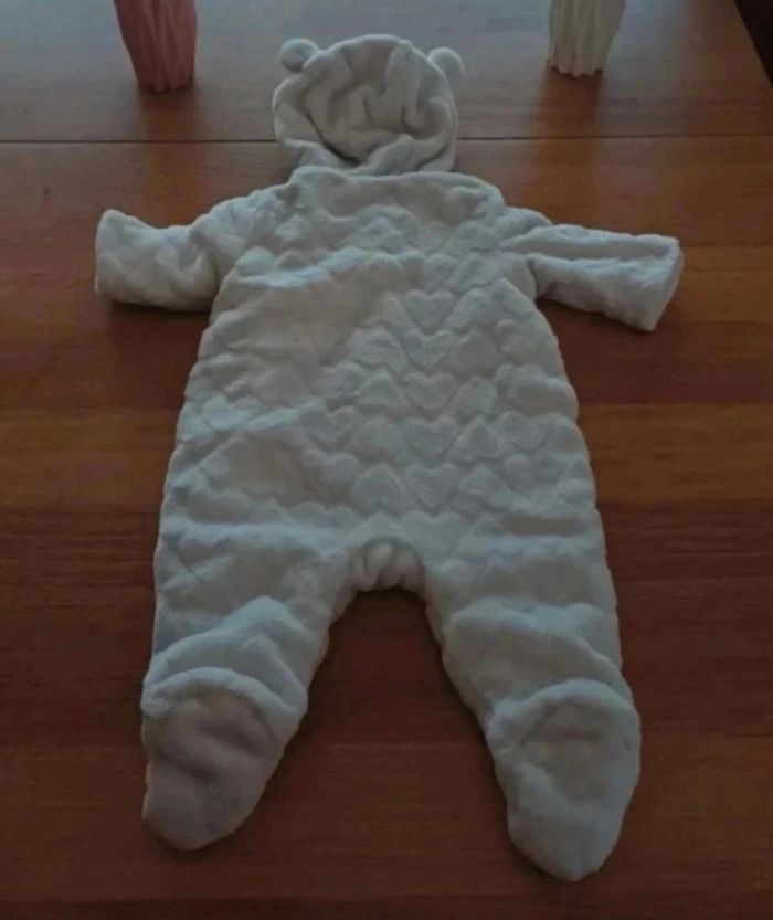 Combinaison 0-1mois disney - photo numéro 7