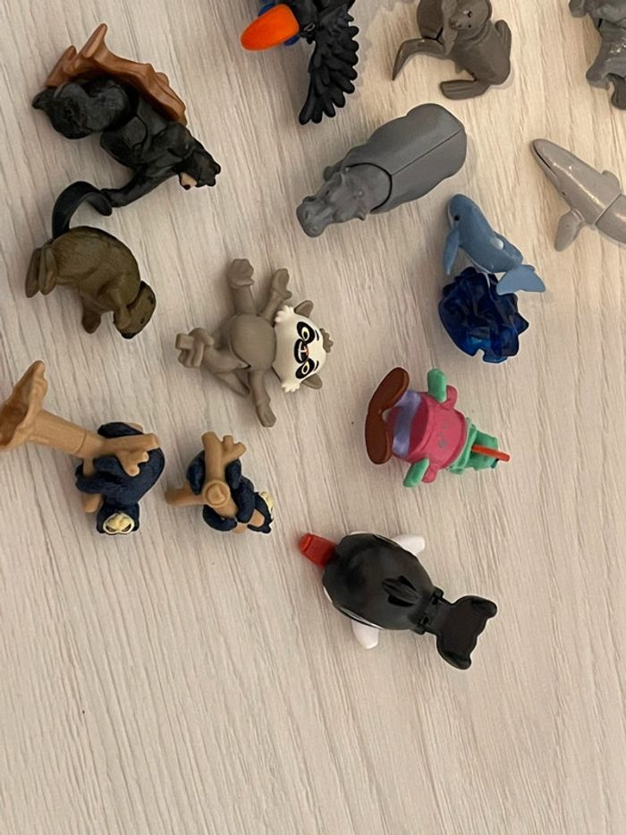 Lot jouets kinder - photo numéro 2