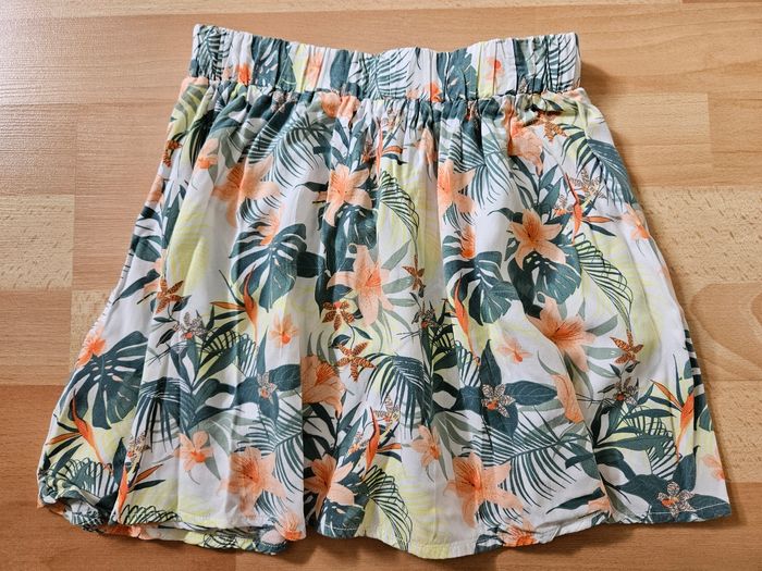 Jupe Gémo 7 ans - photo numéro 5