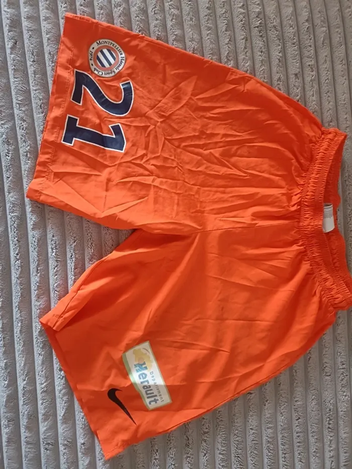 Short Nike foot mhsc taille m porté par un joueur