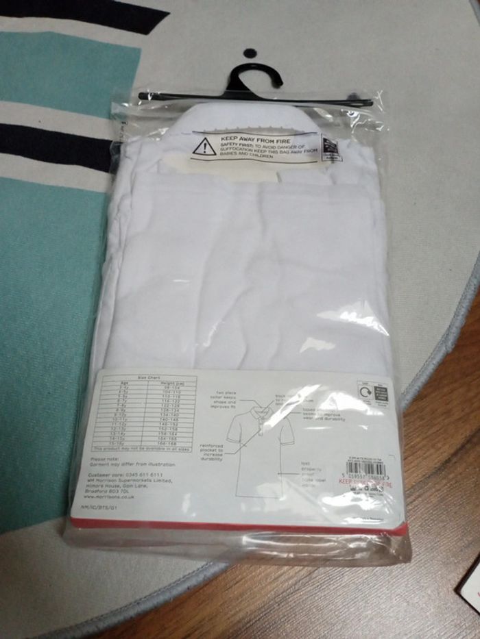 Lot 3 polos neufs 4 ans - photo numéro 2