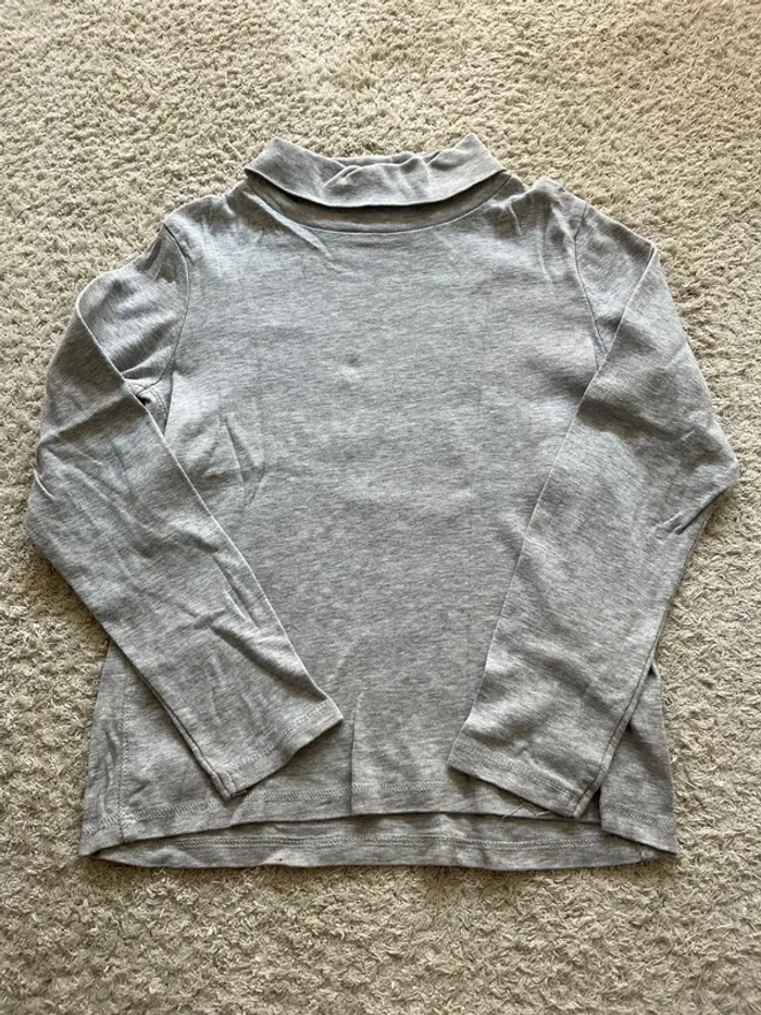Lot de 4 sous-pulls taille 8 ans marque Kiabi et Tape à l’œil - photo numéro 9