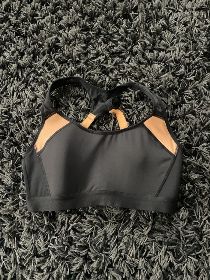 Brassière