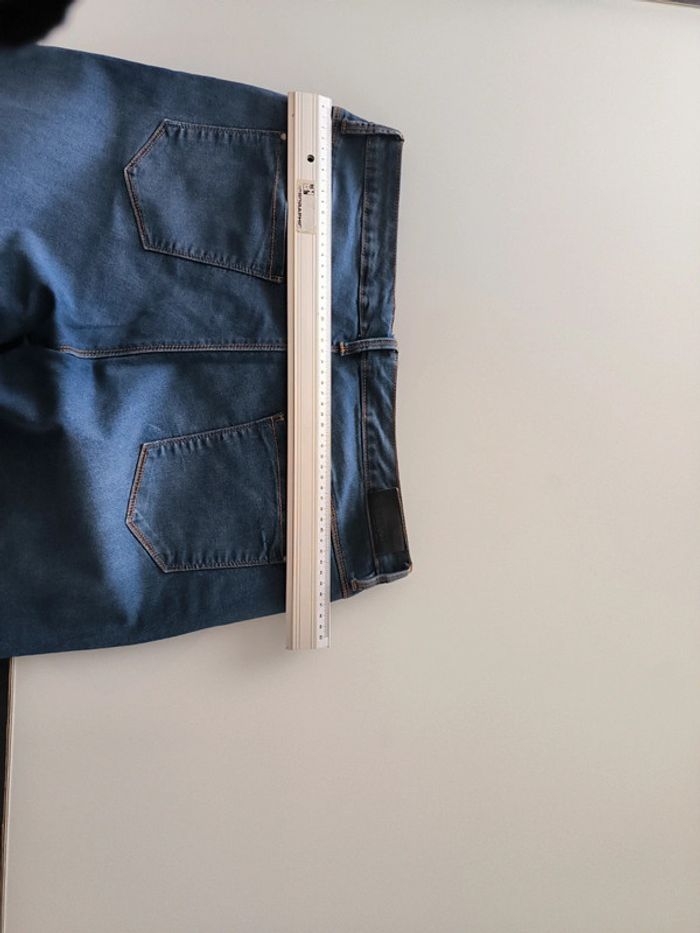 Jean slim taille 46 neuf - photo numéro 8