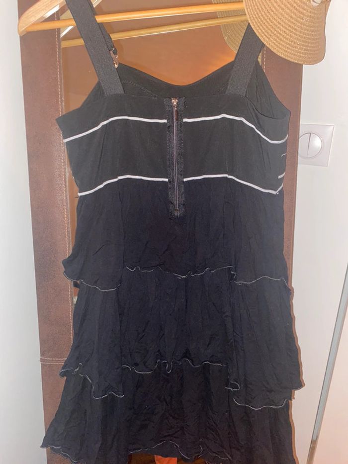Joli top de la marque la voila - photo numéro 4