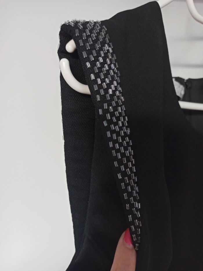 Robe noire - photo numéro 5