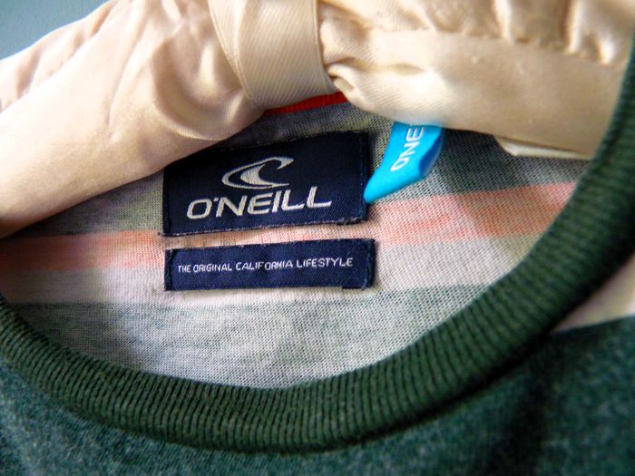 T-shirt Garçon 12 ans O'Neill sport vert orange rayé manches courtes TBE - photo numéro 3