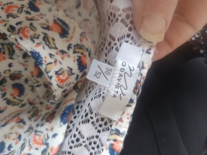 Jolie blouse imprimée et dentelle - photo numéro 8