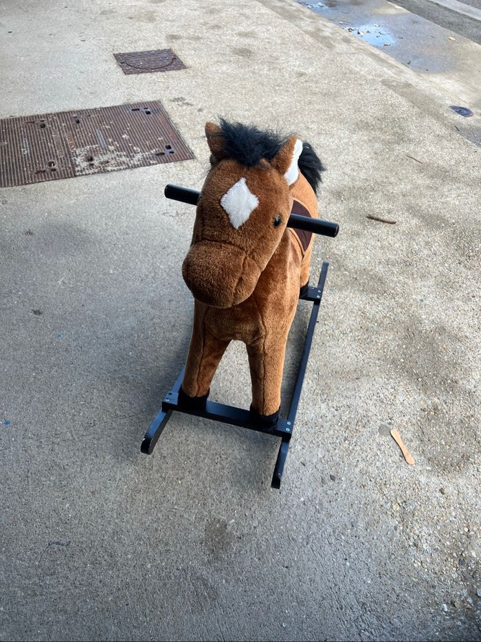 Cheval à bascule - photo numéro 3