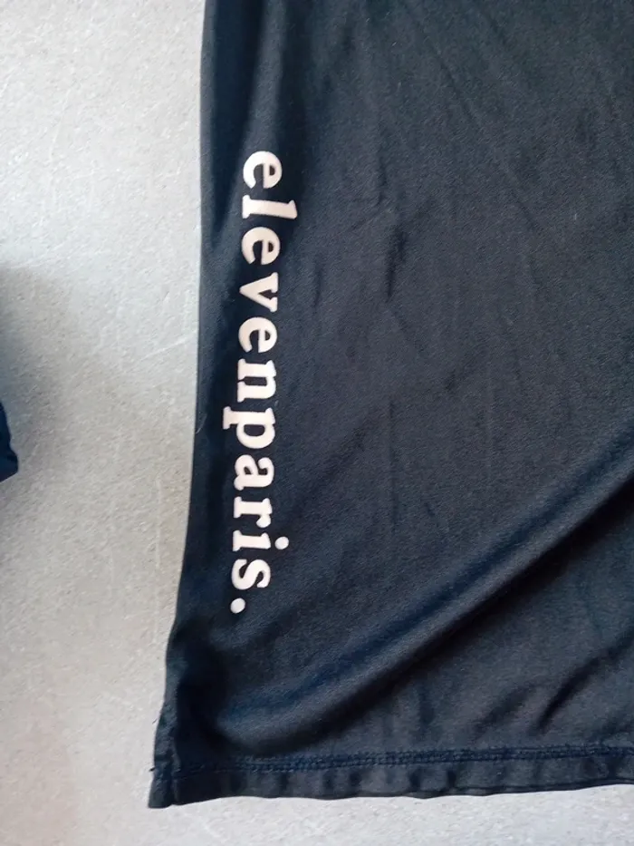 Ensemble Sport Elevenparis taille S/M - photo numéro 3