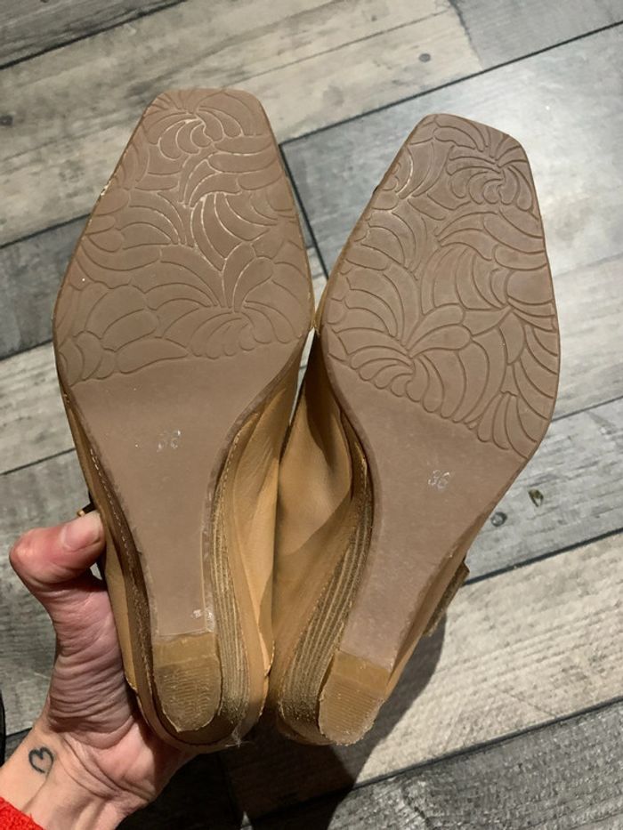 Chaussure - photo numéro 3