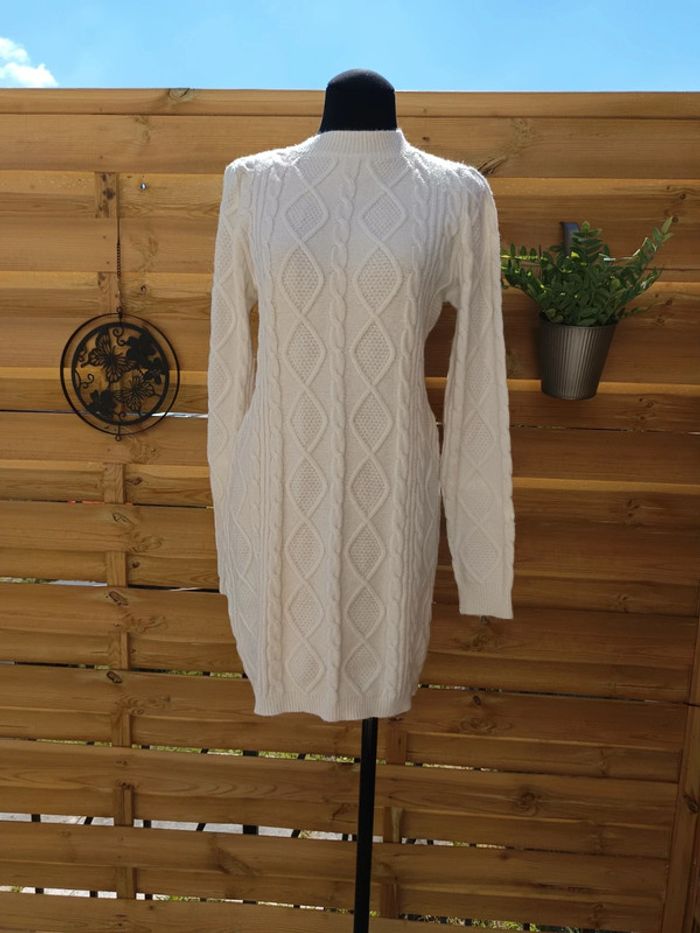 Magnifique robe pull taille M/L