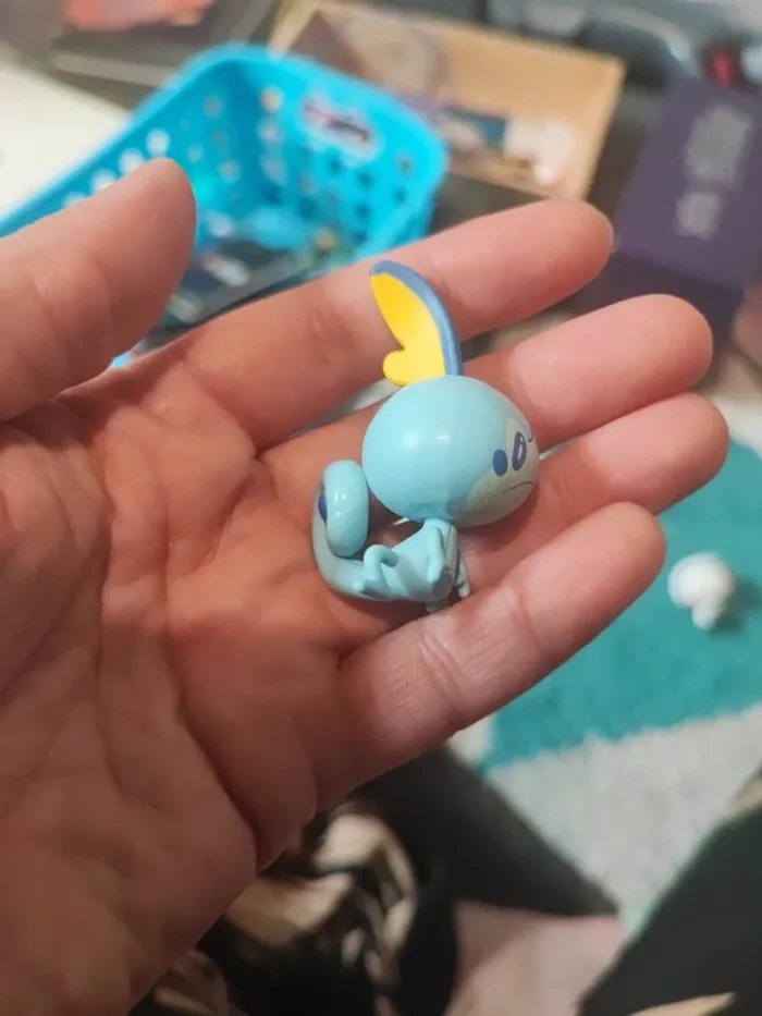 Figurine pokemon larmeleon 5cm - photo numéro 2