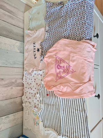 Lot tee shirts