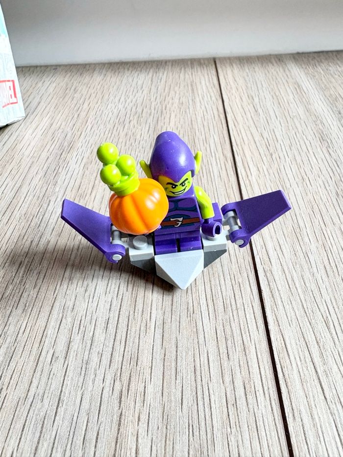 Lego Marvel  - Spider-Man’s Techno trike