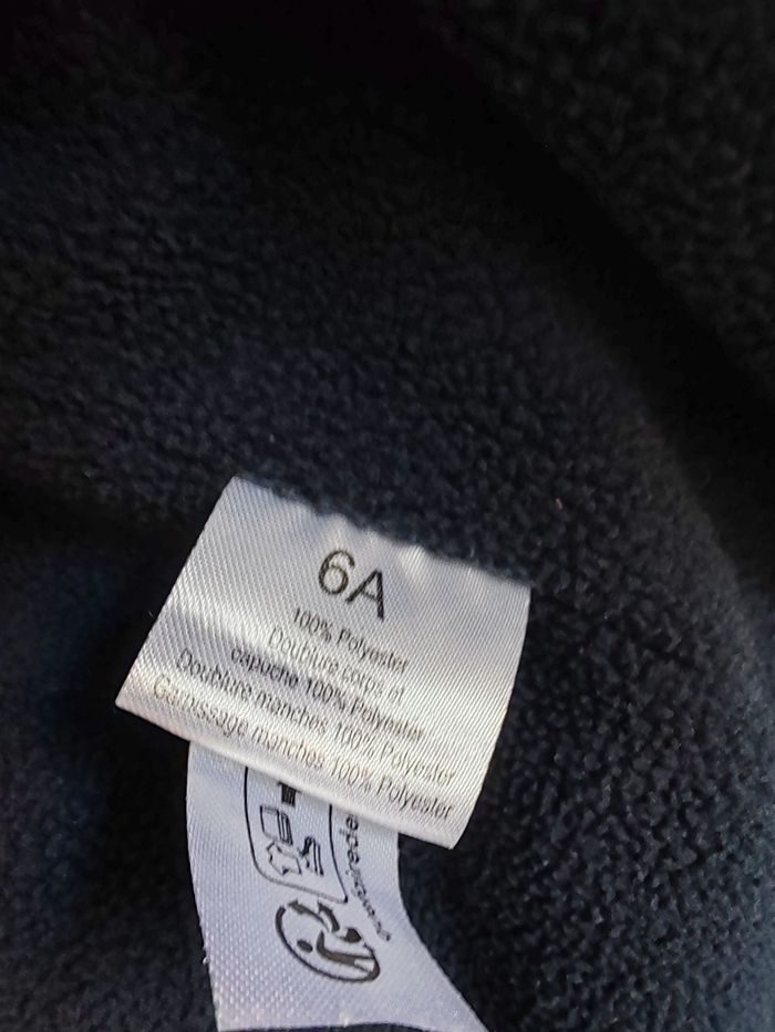 Veste blanche et bleue 6 ans - photo numéro 4