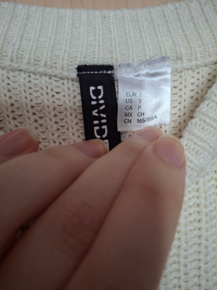 Pull blanc court H&M taille S - photo numéro 2