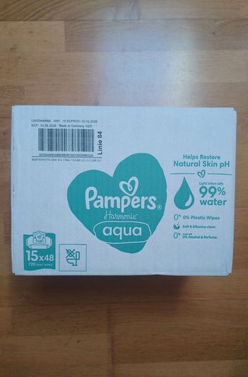 Carton de 15 paquets de lingettes harmonie aqua 