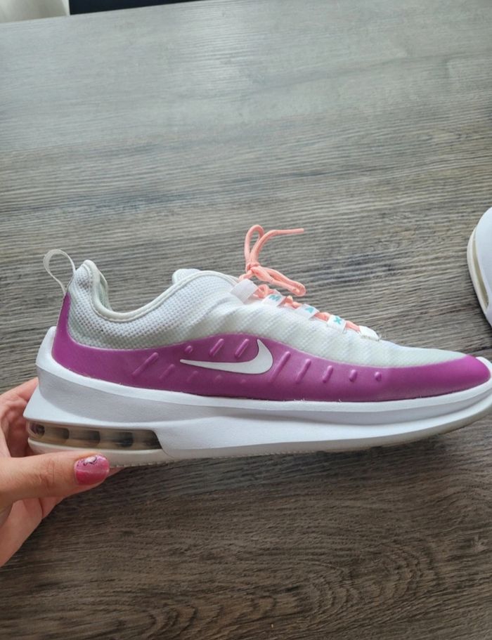 Chaussures Nike Air Max blanche et rose taille 41 - photo numéro 8