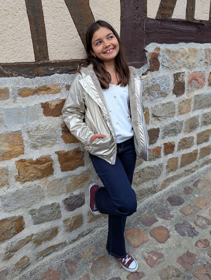 Pull fin col en V Amour blanc/or
Taille 12 ans - photo numéro 5