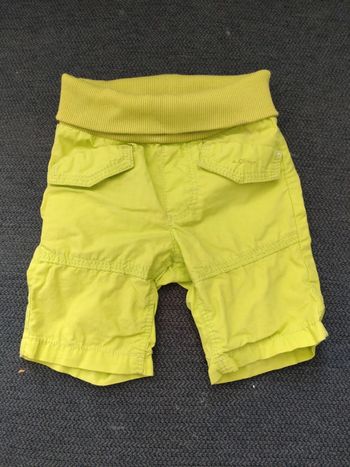 Short s oliver taille 6 mois