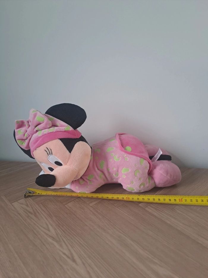 Magnifique peluche Minnie - photo numéro 8