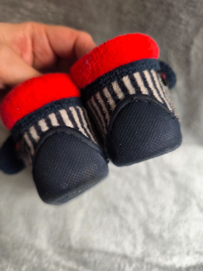 Chausson bébé isotoner taille 20 - photo numéro 9