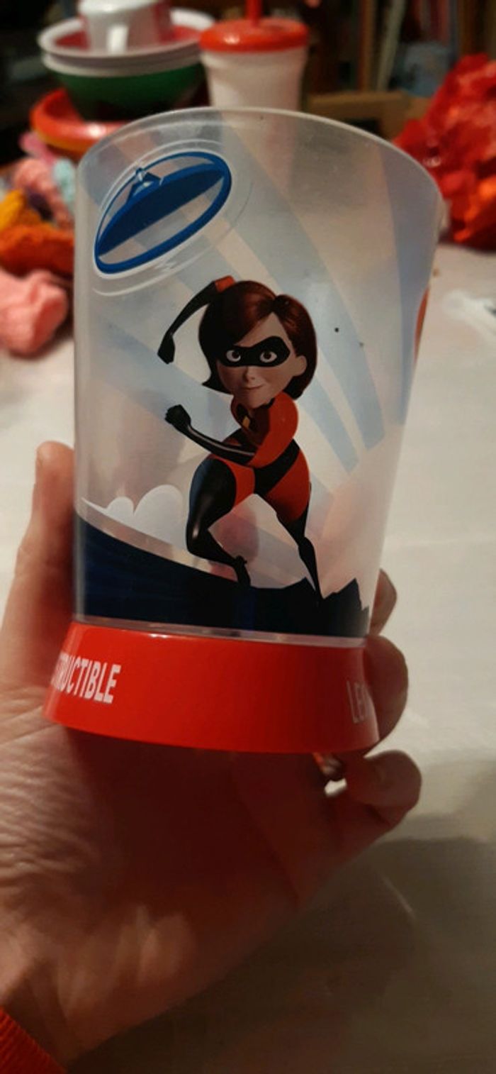 Gobelet les indestructibles - photo numéro 3