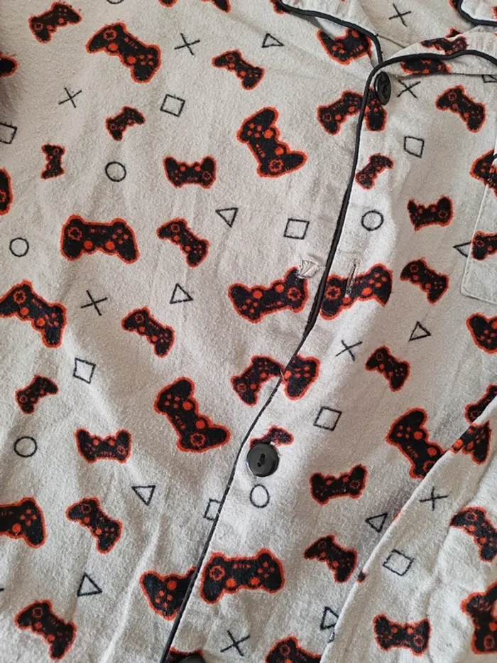 Pyjama 13/14 ans - photo numéro 4