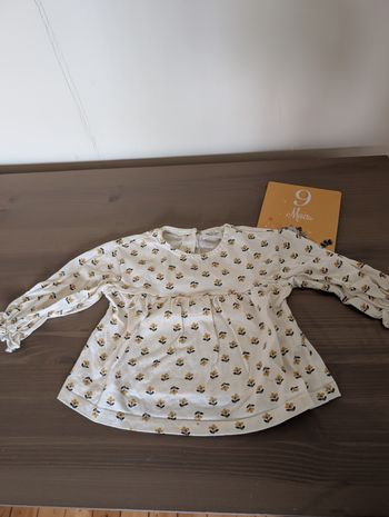 T shirt manches longues tape à l'oeil 9 mois 