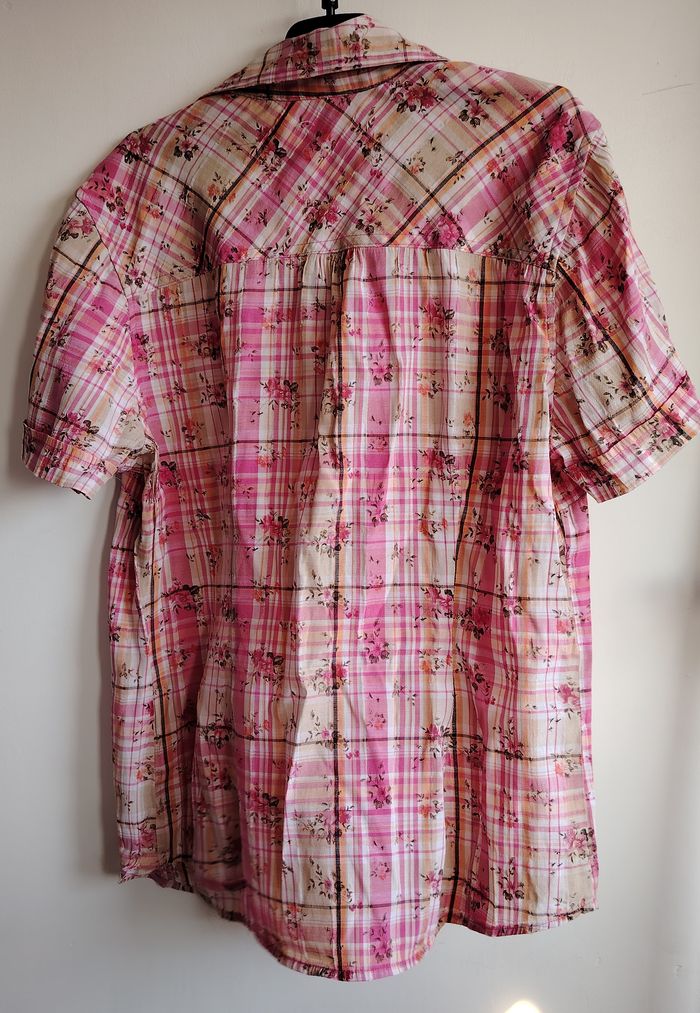 Chemise à carreaux et fleurs – C&A (Canda) - photo numéro 4