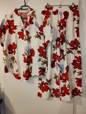 Ensemble blouse et pantalon 