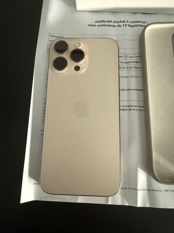 Ipnone _16_pro _max.