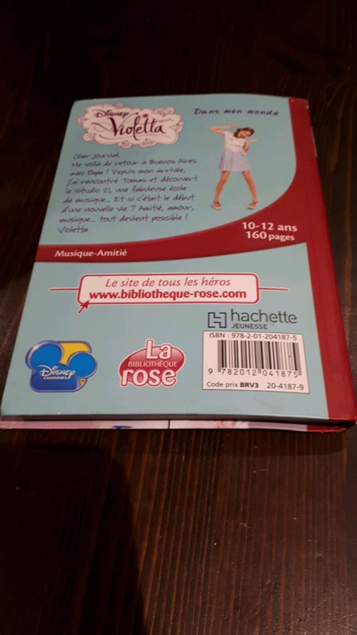 Livre violetta tome 1 - photo numéro 2