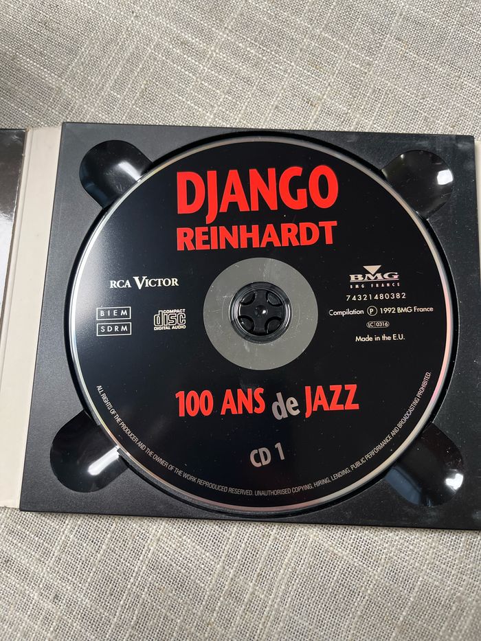 CD Django Reinhardt - photo numéro 3