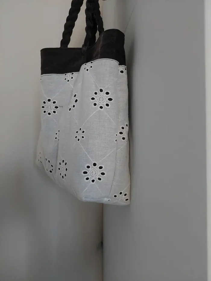 Sac fourre tout entièrement recyclé - photo numéro 5