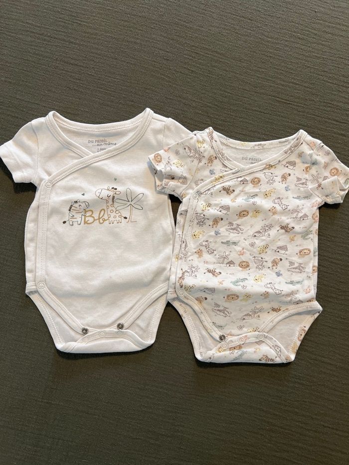 Bodies manche courte 1 mois