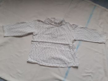 Sweet col roulé blanc motif étoiles mauve