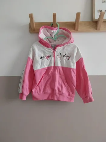 Veste à capuche
