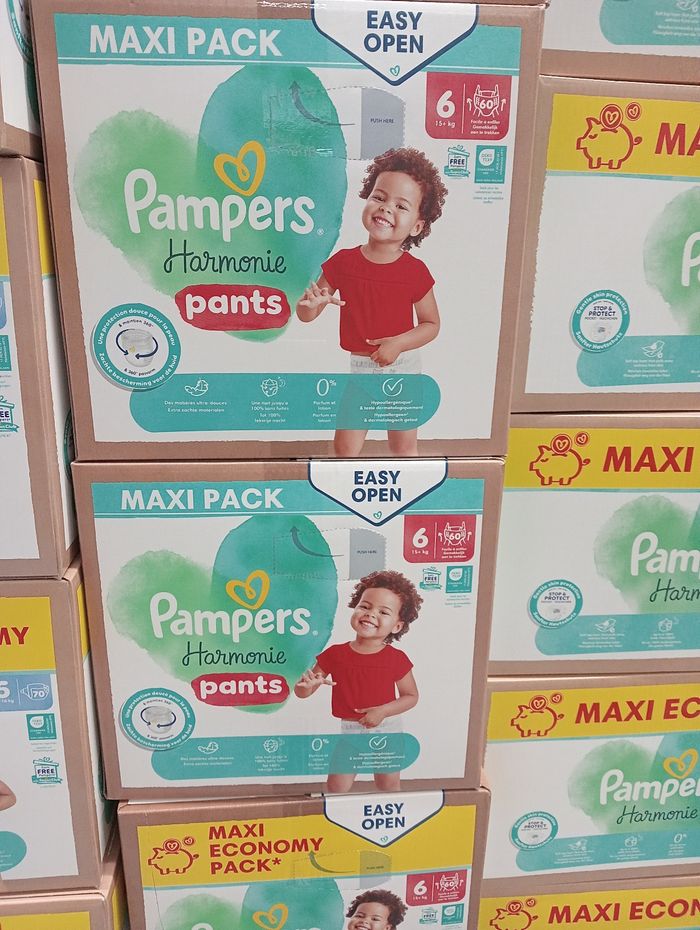 Couches Pampers - photo numéro 5