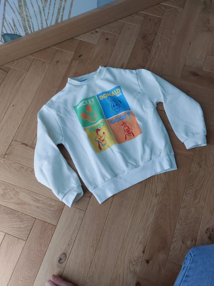 Sweat Disney kiabi