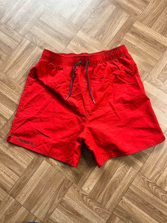 Short de bain rouge Tribord x Décathlon