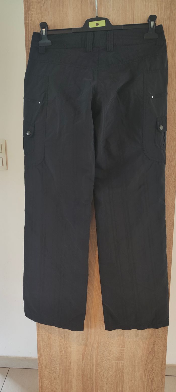 Pantalon H&M TAILLE 38 noir - photo numéro 3
