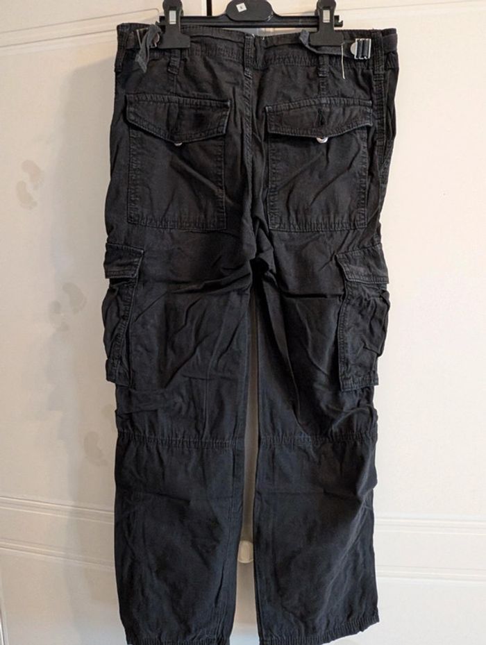 Cargo straight bershka