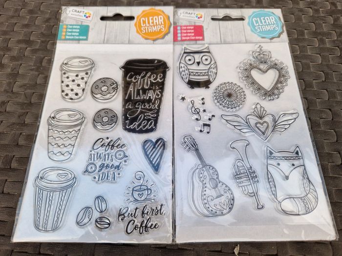 Lot de 2 clear stamps neufs