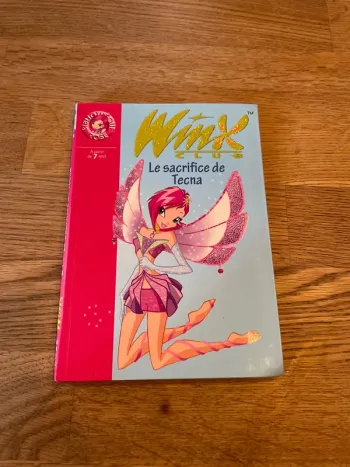 Livre La bibliothèque Rose Winx Club Numéro 21 Le sacrifice de Tecna