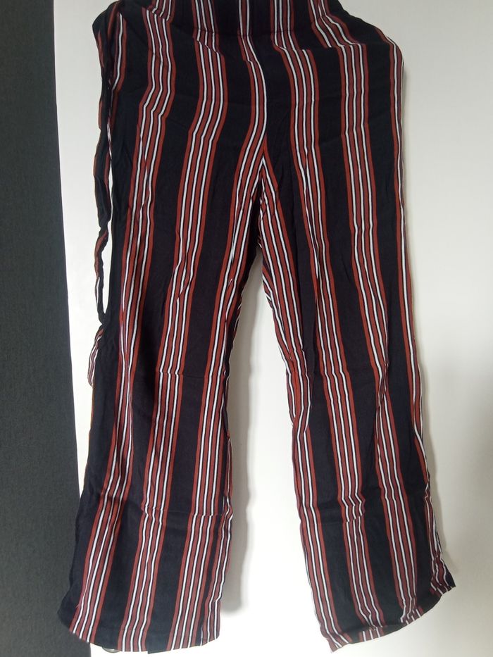 Pantalon fluide rayé noir/rouge/blanc - photo numéro 2