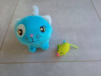 Jouet: chat Yaki + souris